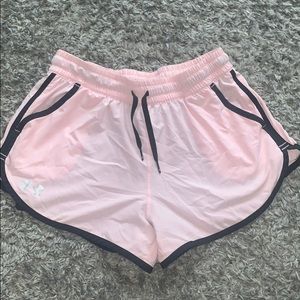 Under amour athletic shorts